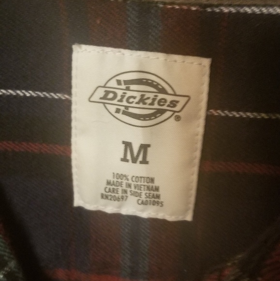 Button down flannel - Picture 2 of 2